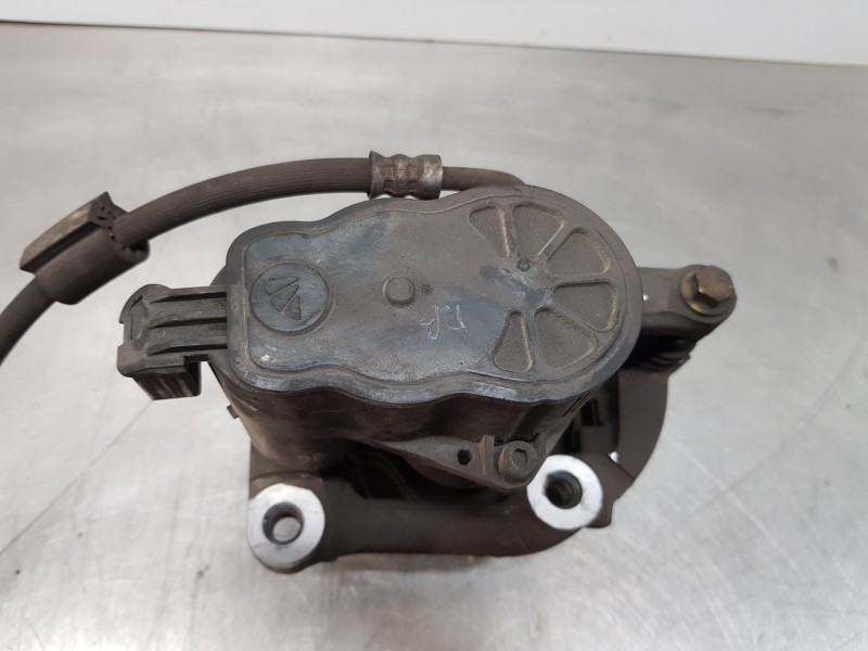 Recambio de pinza freno trasera derecha para citroen c4 grand picasso exclusive referencia OEM IAM 1608999680 1617535580  Recambio de pinza freno trasera derecha para citroen c4 grand picasso exclusive referencia OEM IAM 1608999680 1617535580