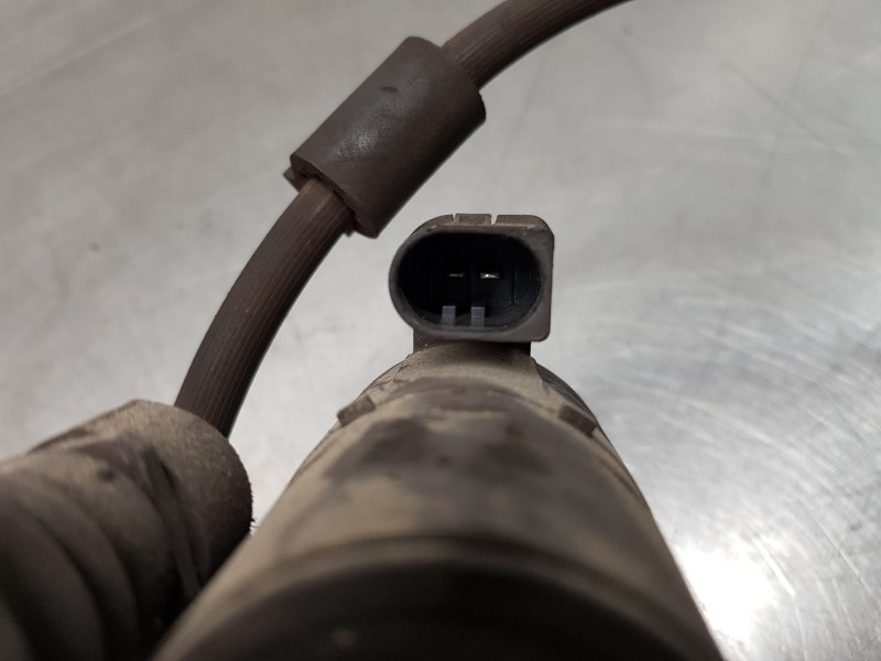 Recambio de pinza freno trasera derecha para citroen c4 grand picasso exclusive referencia OEM IAM 1608999680 1617535580  Recambio de pinza freno trasera derecha para citroen c4 grand picasso exclusive referencia OEM IAM 1608999680 1617535580