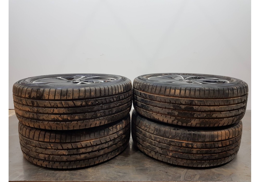 Recambio de juego llantas para mazda cx-5 advantage referencia OEM IAM K974015020  