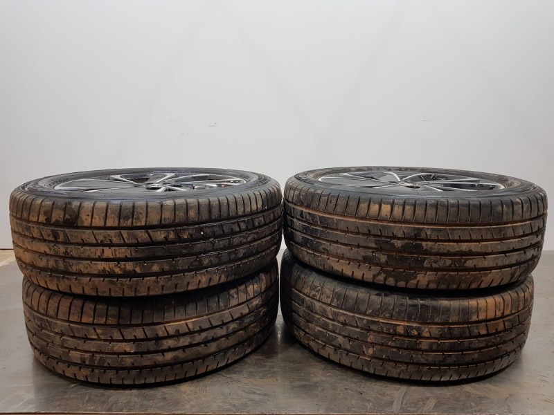 Recambio de juego llantas para mazda cx-5 advantage referencia OEM IAM K974015020  