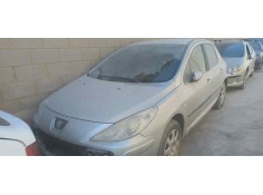 peugeot 307 berlina (s2) del año 2005