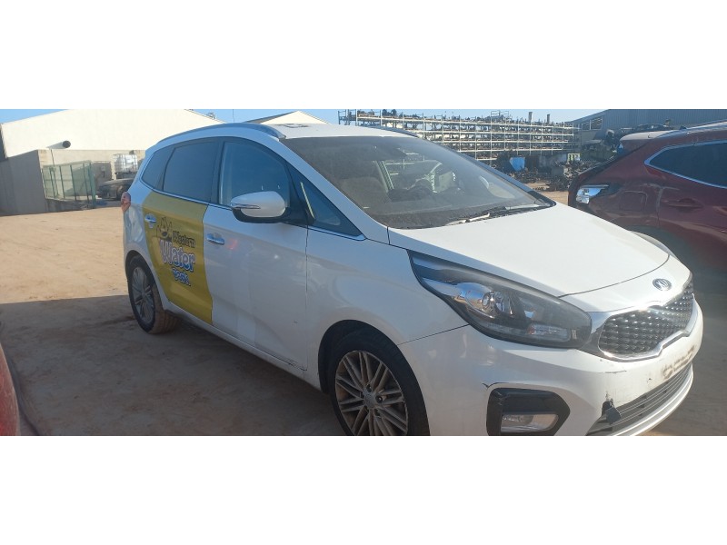 kia carens ( ) del año 2018