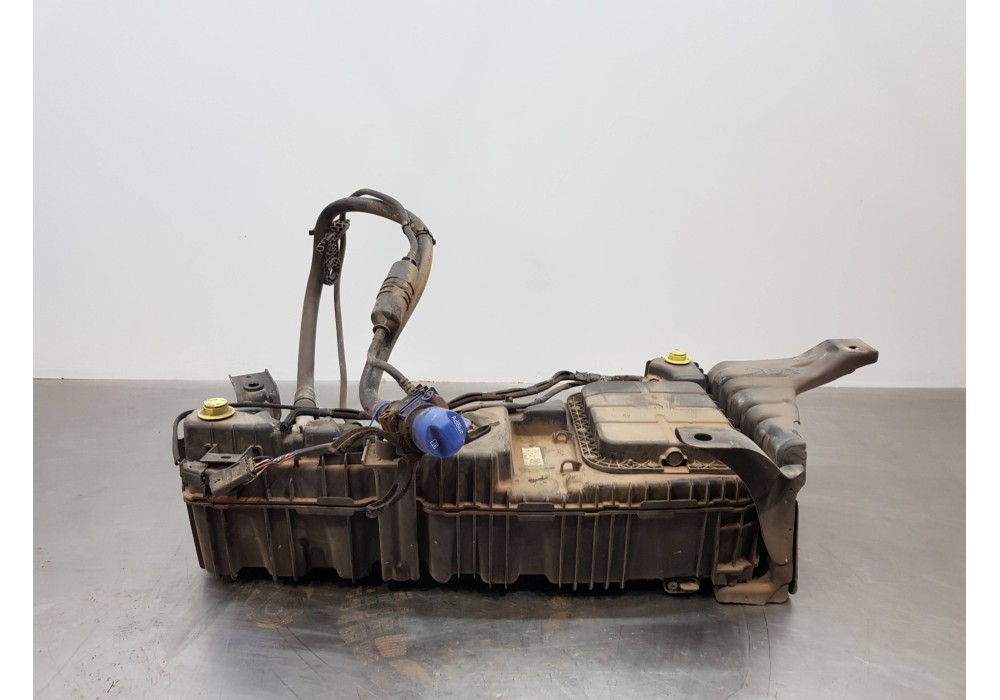 Recambio de deposito aditivo adblue fap ( deposito grande ) para citroen c4 grand picasso spacetourer referencia OEM IAM 1682619