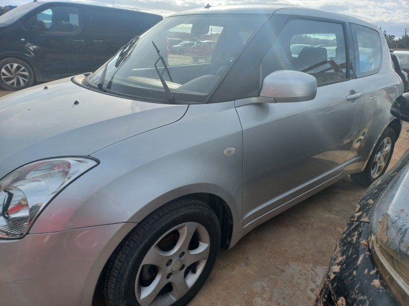 suzuki swift berlina (mz) del año 2005