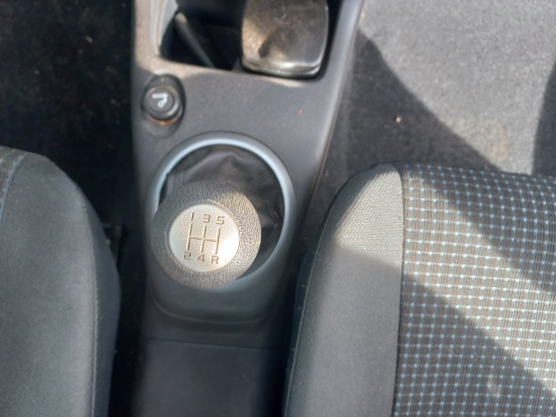 suzuki swift berlina (mz) del año 2005