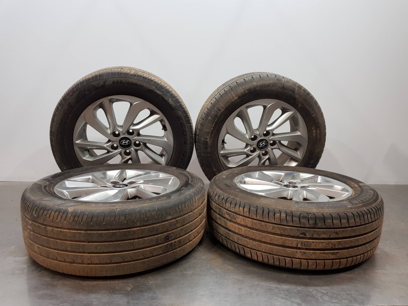 Recambio de juego llantas para hyundai tucson tl referencia OEM IAM 52910D7260  