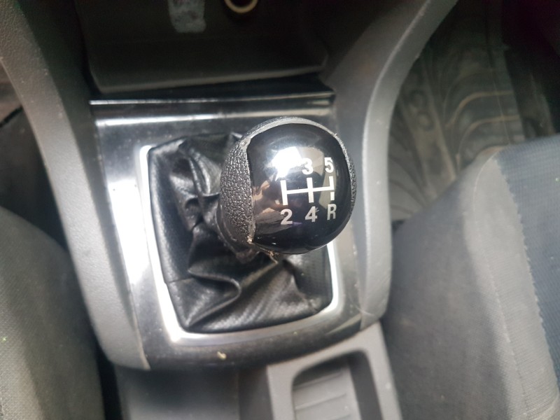 ford focus berlina (cap) del año 2006