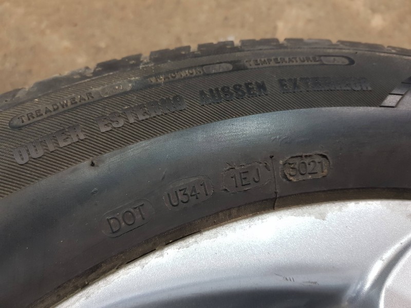 Recambio de juego llantas para hyundai tucson tl referencia OEM IAM 52910D7260  