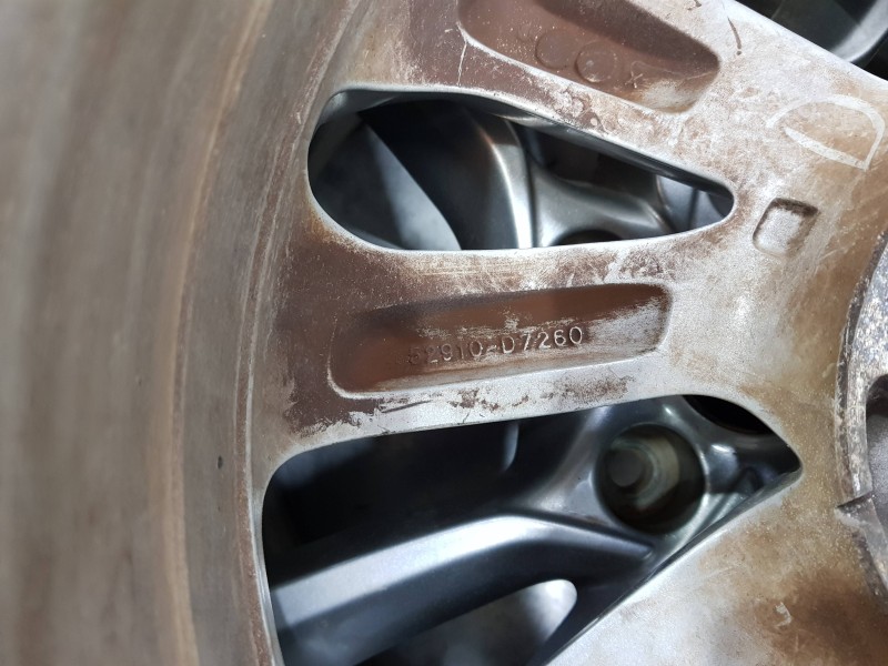 Recambio de juego llantas para hyundai tucson tl referencia OEM IAM 52910D7260  