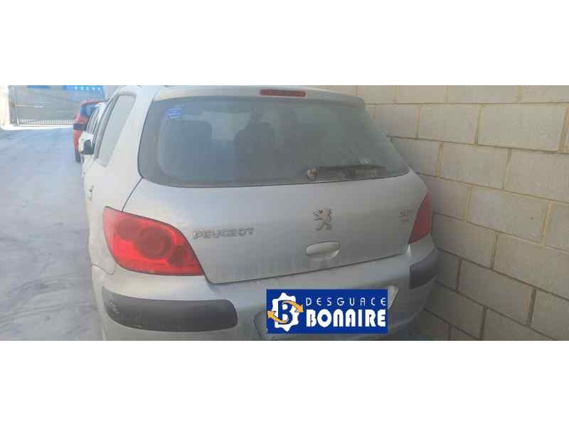 peugeot 307 berlina (s2) del año 2005