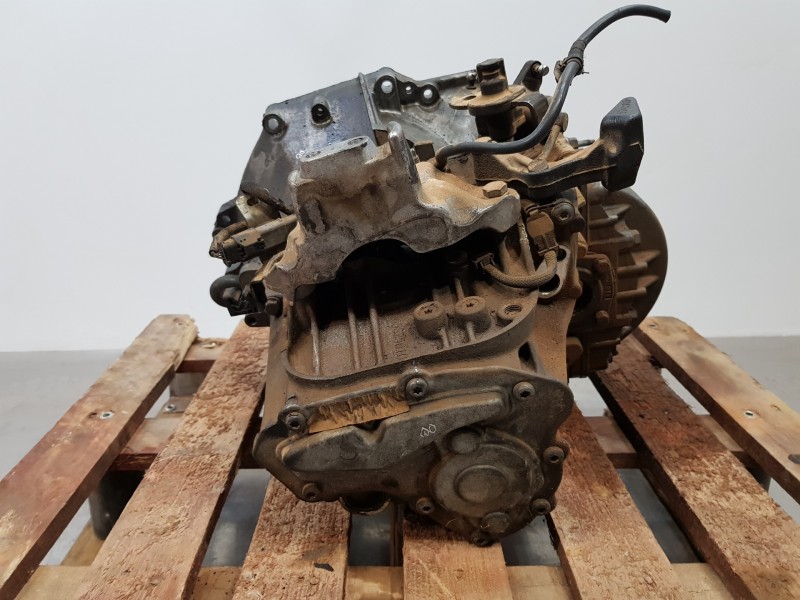 Recambio de caja cambios para citroen c4 grand picasso spacetourer referencia OEM IAM 20MB61  