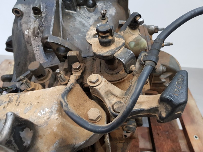 Recambio de caja cambios para citroen c4 grand picasso spacetourer referencia OEM IAM 20MB61  