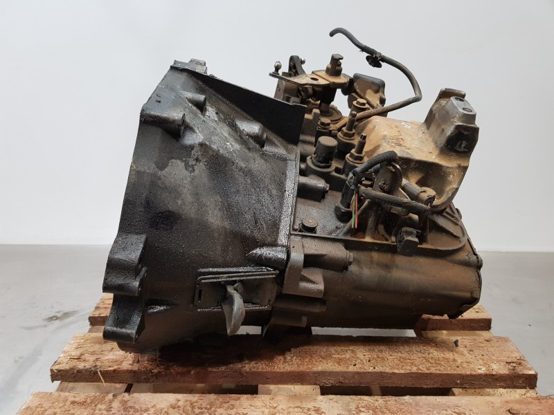 Recambio de caja cambios para citroen c4 grand picasso spacetourer referencia OEM IAM 20MB61  