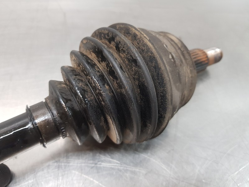 Recambio de transmision delantera derecha para citroen c4 grand picasso spacetourer referencia OEM IAM 9811176780  