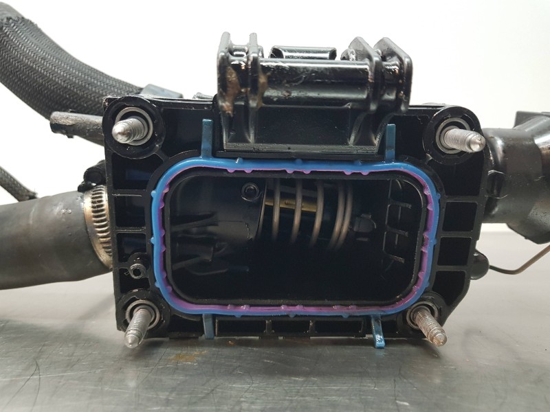 Recambio de termostato para citroen c4 grand picasso spacetourer referencia OEM IAM 9812113780 1174647S05 