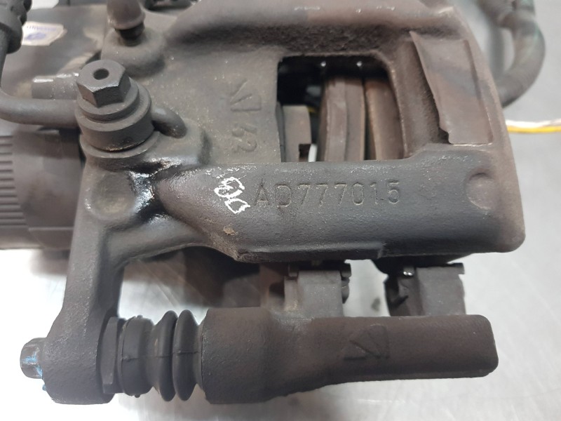 Recambio de pinza freno trasera derecha para citroen c4 grand picasso spacetourer referencia OEM IAM 1608999680  