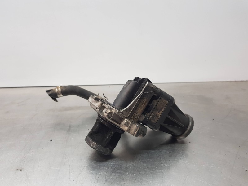 Recambio de valvula egr para citroen c4 grand picasso spacetourer referencia OEM IAM 9829870080  