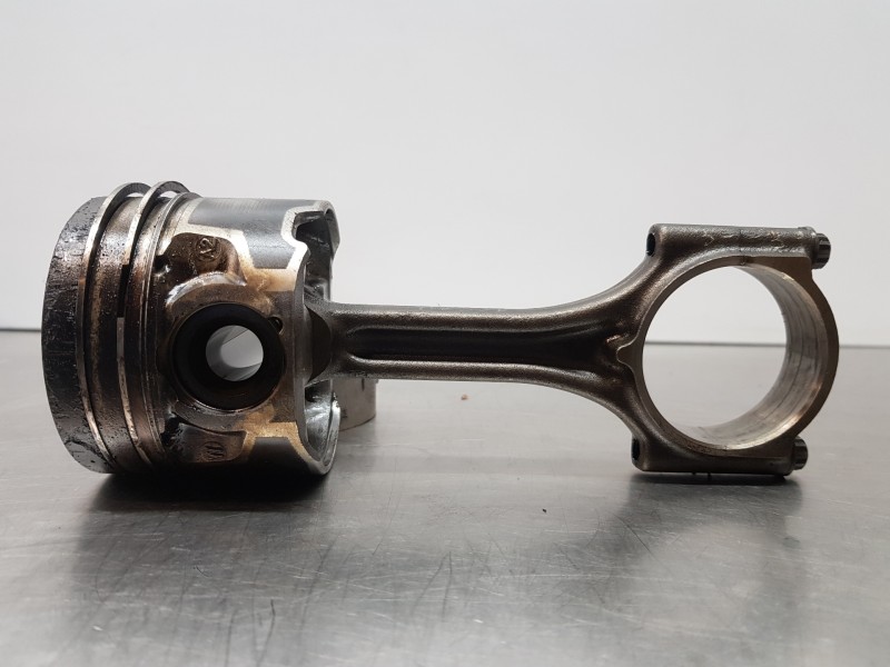 Recambio de biela para citroen c4 grand picasso spacetourer referencia OEM IAM 1629031680 1629032180 