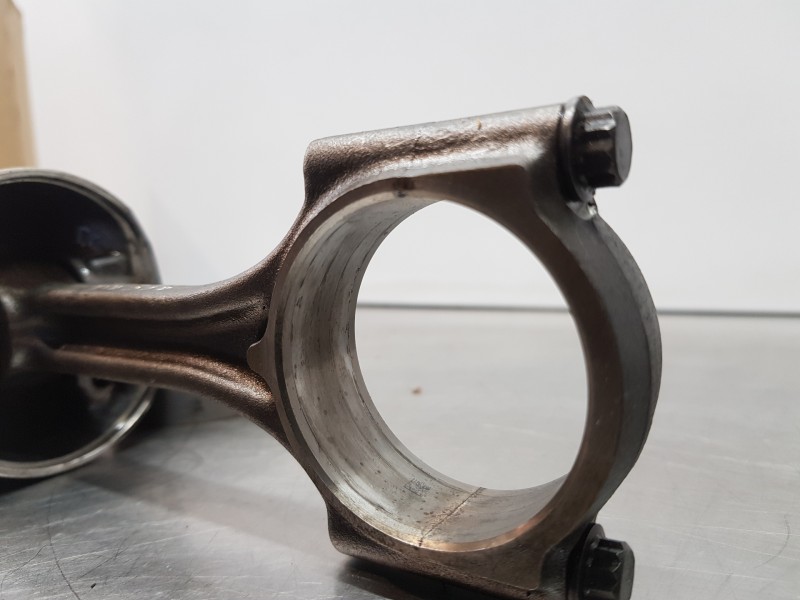 Recambio de biela para citroen c4 grand picasso spacetourer referencia OEM IAM 1629031680 1629032180 