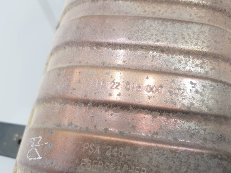 Recambio de tubo escape central para citroen c4 grand picasso spacetourer referencia OEM IAM 9824111080  