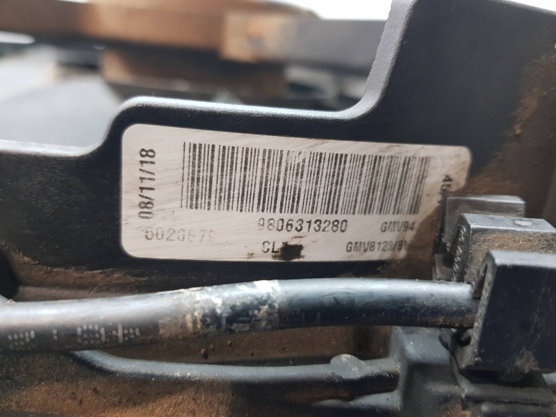 Recambio de electroventilador para citroen c4 grand picasso spacetourer referencia OEM IAM 9806313280  