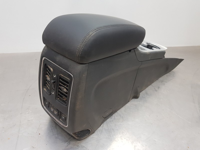 Recambio de apoyabrazos central para jeep gr. cherokee iv 4x4 referencia OEM IAM 5PT01DX9AC 68308783AA 1TL25DX9AA