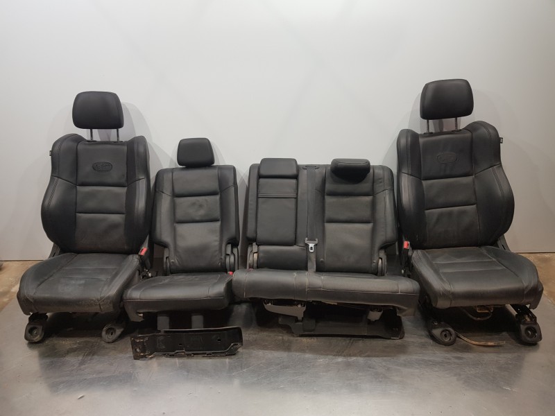 Recambio de juego asientos completo para jeep gr. cherokee iv 4x4 referencia OEM IAM 68175311AC 68175326AC 68105870AJ