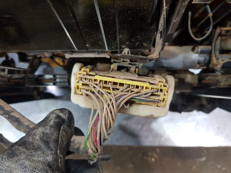 Recambio de juego asientos completo para jeep gr. cherokee iv 4x4 referencia OEM IAM 68175311AC 68175326AC 68105870AJ