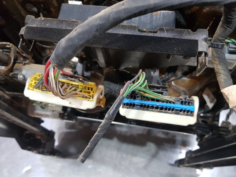 Recambio de juego asientos completo para jeep gr. cherokee iv 4x4 referencia OEM IAM 68175311AC 68175326AC 68105870AJ