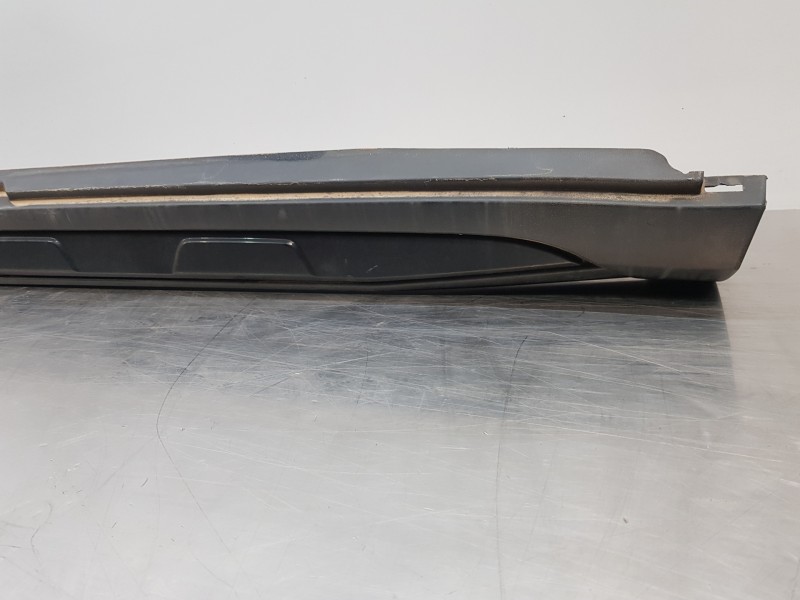 Recambio de faldon lateral para mercedes clase gla (w156) 200 d referencia OEM IAM A1566980754  