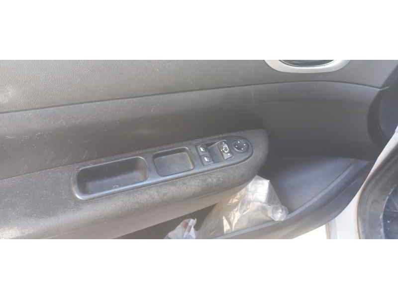 peugeot 307 berlina (s2) del año 2005