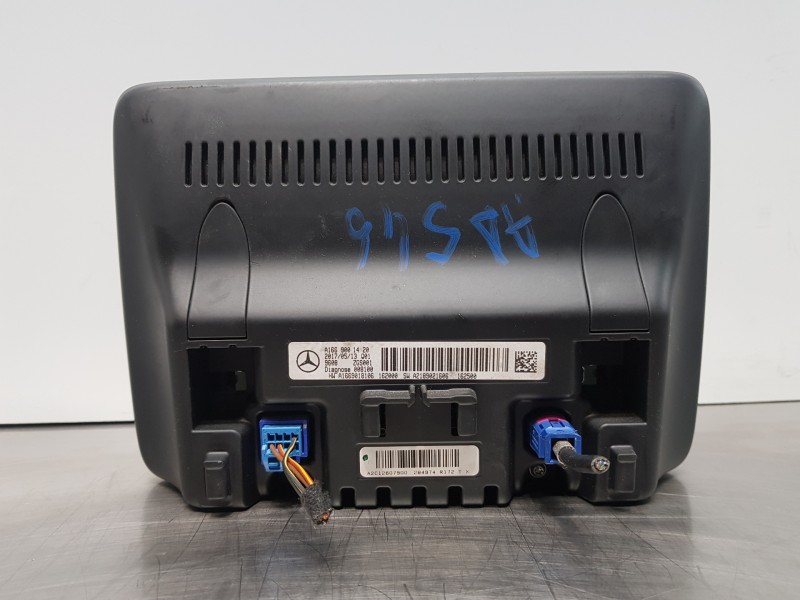 Recambio de pantalla multifuncion para mercedes clase gla (w156) 200 d referencia OEM IAM A1669001420 A2189021606 