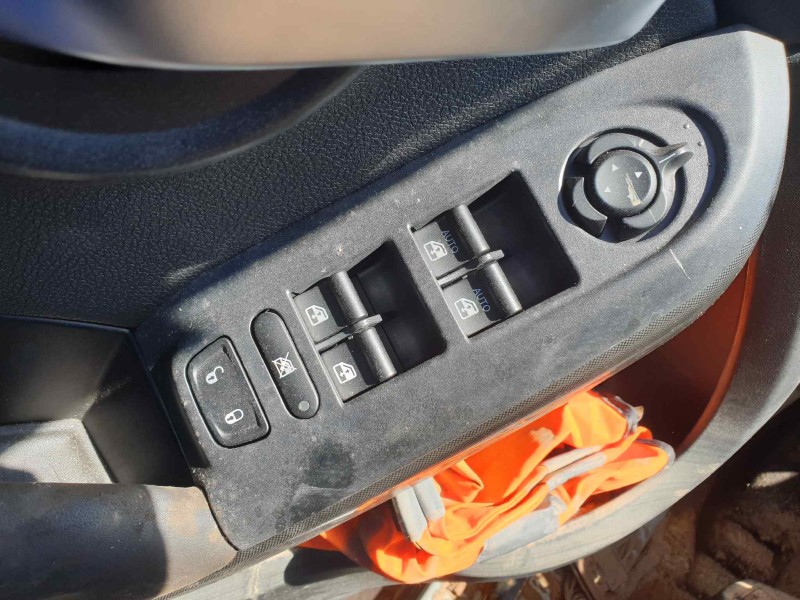 fiat 500 x (334) del año 2023