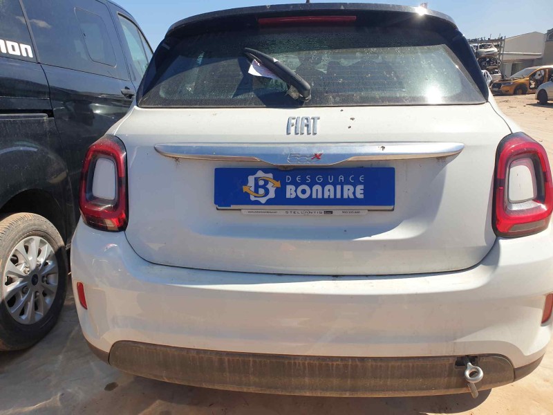 fiat 500 x (334) del año 2023