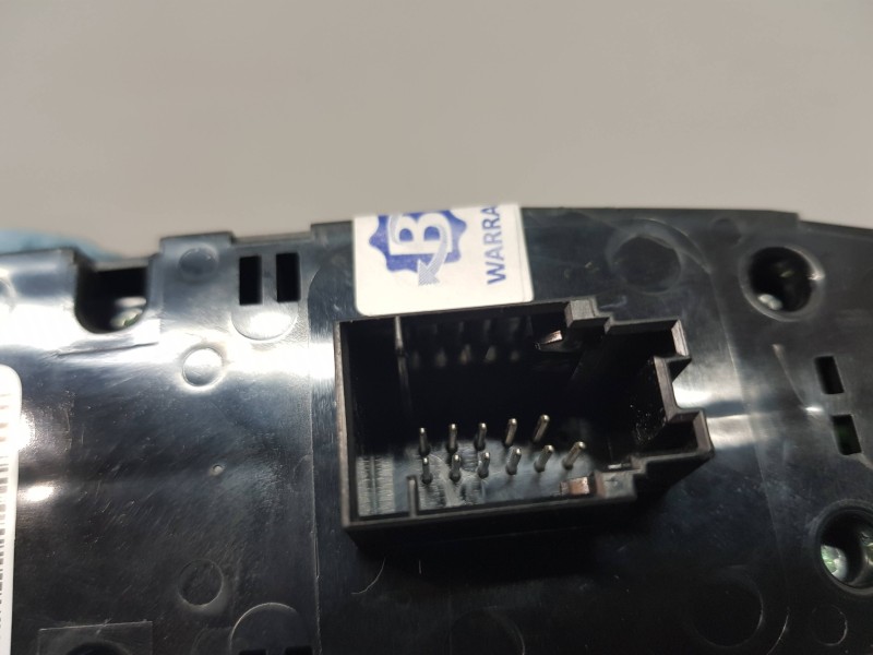 Recambio de mando elevalunas delantero izquierdo para bmw x1 (f48) sdrive referencia OEM IAM 61319297346 9297346 