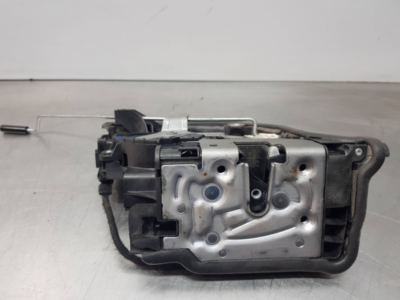 Recambio de cerradura puerta delantera derecha para bmw x1 (f48) sdrive referencia OEM IAM 51217281934  