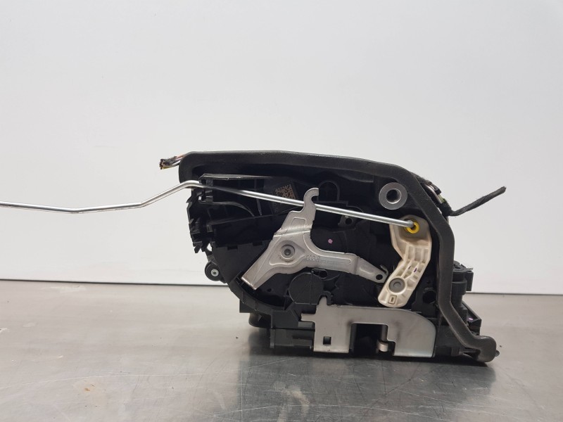 Recambio de cerradura puerta trasera derecha para bmw x1 (f48) sdrive referencia OEM IAM 51227281940  