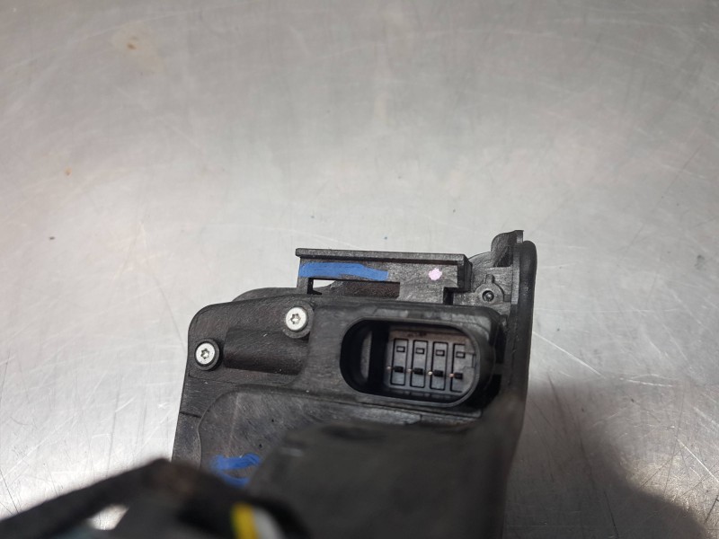 Recambio de cerradura puerta trasera derecha para bmw x1 (f48) sdrive referencia OEM IAM 51227281940  