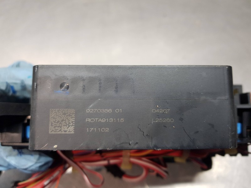 Recambio de caja reles / fusibles para bmw x1 (f48) sdrive referencia OEM IAM 9270356  