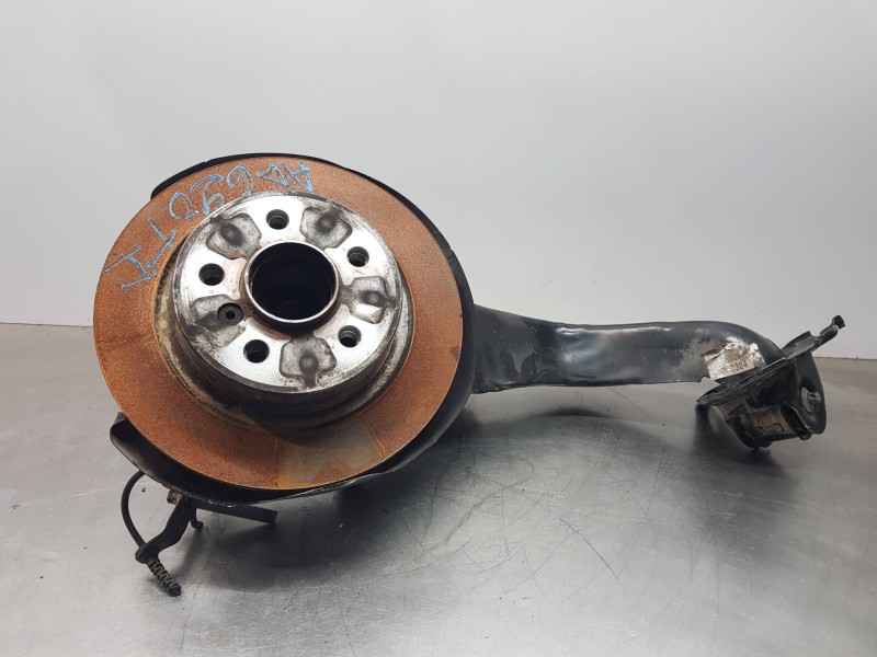 Recambio de mangueta trasera izquierda para bmw x1 (f48) sdrive referencia OEM IAM 33308842879 33416858086 