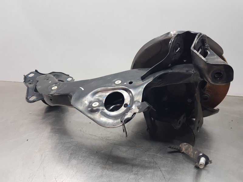 Recambio de mangueta trasera izquierda para bmw x1 (f48) sdrive referencia OEM IAM 33308842879 33416858086 