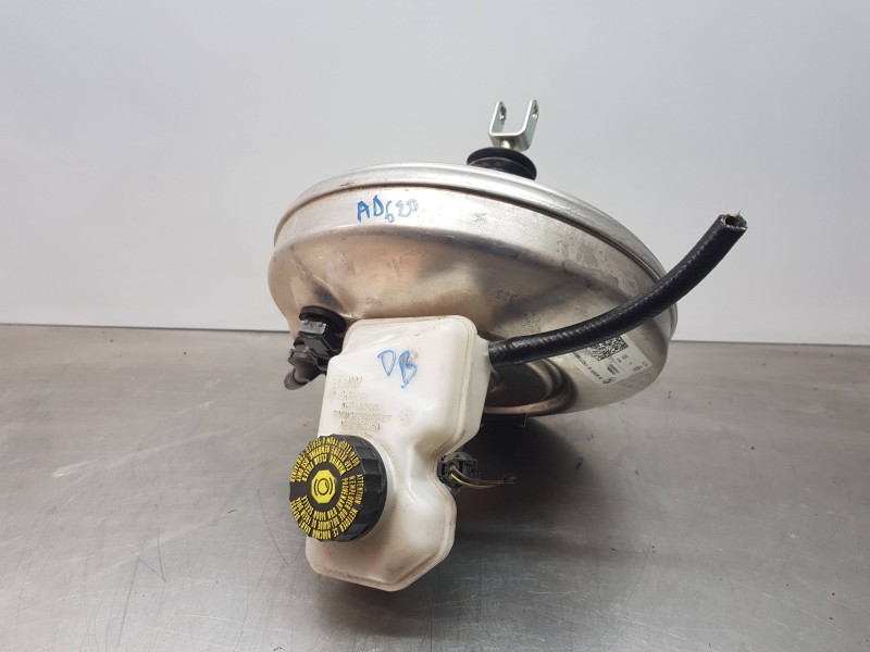 Recambio de servofreno para bmw x1 (f48) sdrive referencia OEM IAM 34336873440 6872076 0204828054