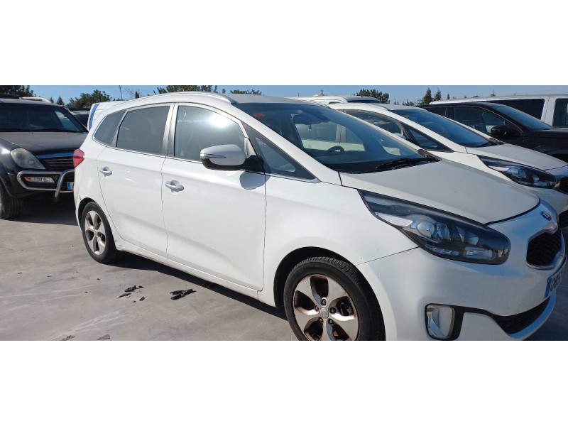 kia carens ( ) del año 2014