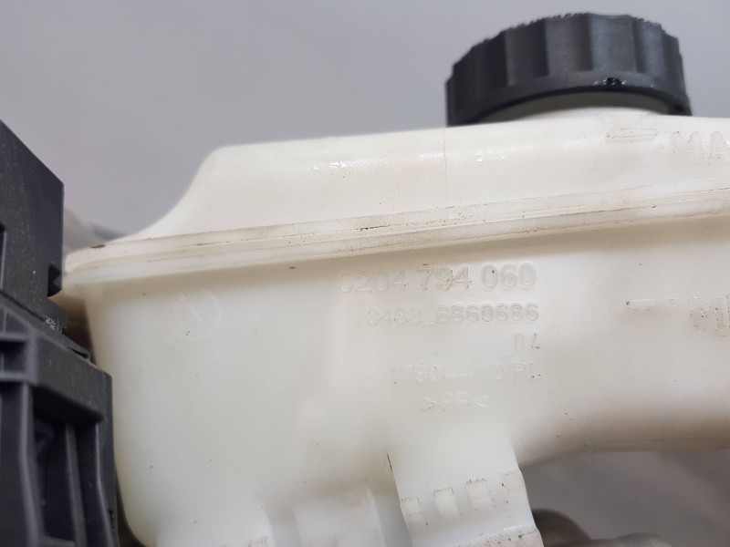 Recambio de servofreno para bmw x1 (f48) sdrive referencia OEM IAM 34336873440 6872076 0204828054