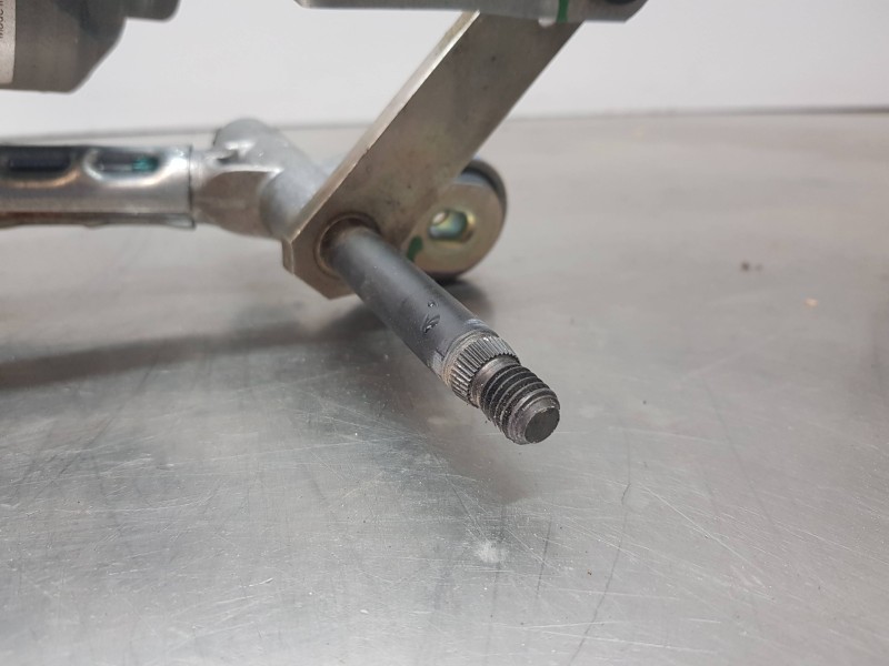 Recambio de motor limpia delantero para bmw x1 (f48) sdrive referencia OEM IAM 61615A36E69 0390243525 