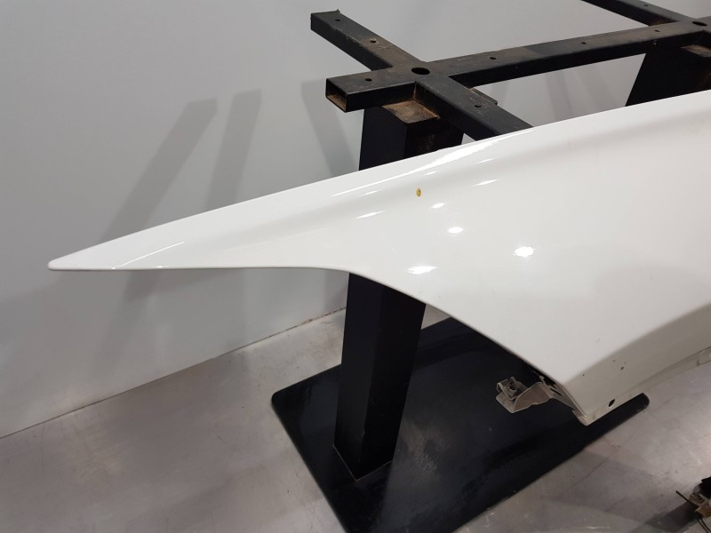 Recambio de aleta delantera izquierda para bmw x1 (f48) sdrive referencia OEM IAM 41007427299  