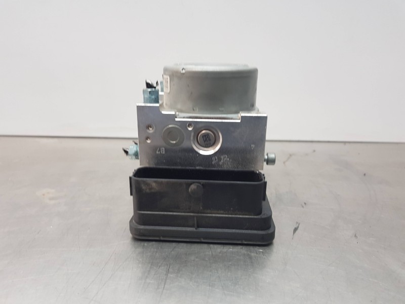 Recambio de abs para bmw x1 (f48) sdrive referencia OEM IAM 34516891408 10022013714 6891409