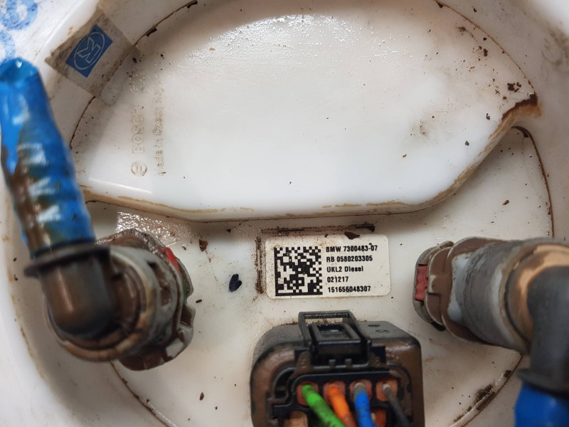 Recambio de aforador para bmw x1 (f48) sdrive referencia OEM IAM 16117300483 7300483 0580203305