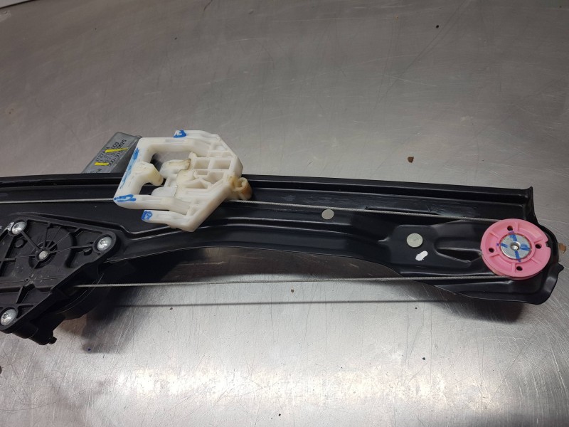 Recambio de elevalunas delantero derecho para bmw x1 (f48) sdrive referencia OEM IAM 51337434786 67627354890 