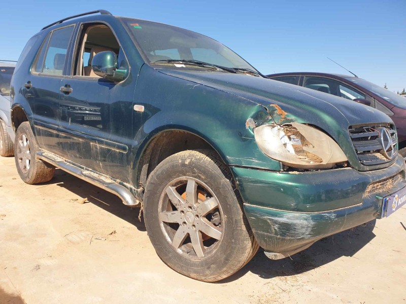 mercedes clase m (w163) del año 2000